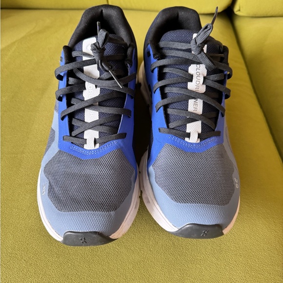 On Running Cloudrunner Men\'s Shoes - Blue and Gray main image 8